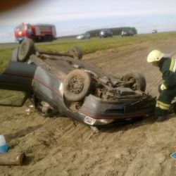 Фотофакт: в Лоевском районе из автомобиля ломом доставали пассажирку