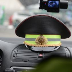 Гомельчанин устроил пьяный дебош в автомобиле ГАИ