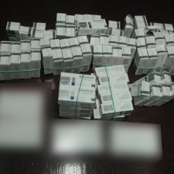 Гомельские таможенники изъяли крупную партию психотропного вещества