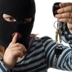 В Мозыре за несколько часов нашли украденный банкомат и 380 миллионов рублей