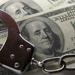 Руководитель одной из гомельских строительно-ремонтных фирм обвиняется в крупном мошенничестве