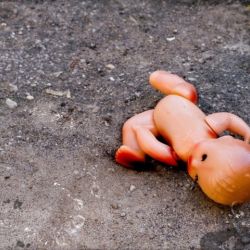 Следственный комитет: родители девочки, мумифицированное тело которой нашли в Гомеле, сами оставили ее умирать