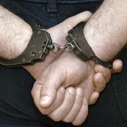 Взял на спичку: Пьяный собутыльник облил горючей жидкостью и поджег своего друга
