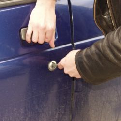 Неработающий гомельчанин угнал автомобиль знакомого и совершил на нем ДТП