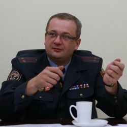 Игорь Макушенко: ``За письма счастья надо расплачиваться``